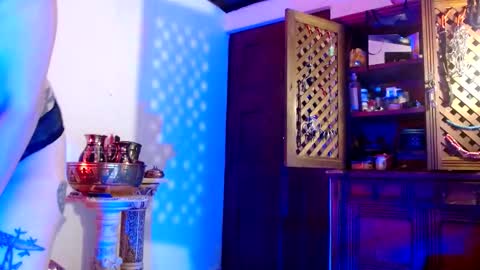 Snapshot of serena_xyz chatting on 11/03/25, 05:47 Serena Xyz online show from 11/03/25, 05:47