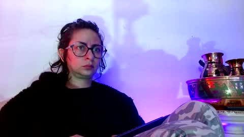 Snapshot of serena_xyz chatting on 11/15/25, 05:27 Serena Xyz online show from 11/15/25, 05:27