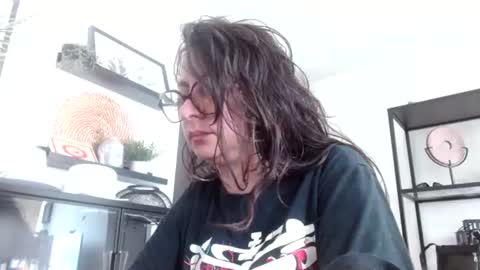 Snapshot of serena_xyz chatting on 07/04/26, 03:51 Serena Xyz online show from 07/04/26, 03:51