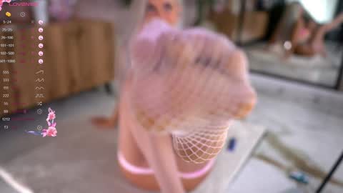 Snapshot of serene_sophiex chatting on 09/29/25, 08:46 Serene Sophiex online show from 09/29/25, 08:46