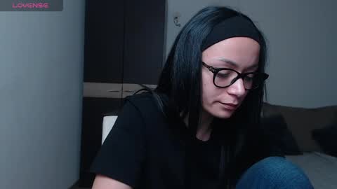 SereneSophi online show from 04/06/26, 04:46