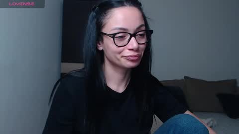 SereneSophi online show from 04/18/26, 03:32