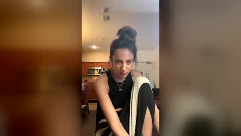 serenityroseee online show from 06/16/26, 09:28