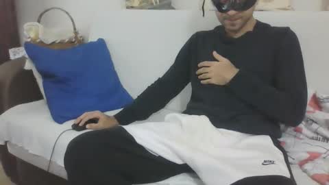 sero98313230 online show from 10/14/25, 12:50