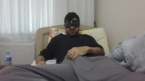 sero98313230 online show from 11/17/25, 06:08