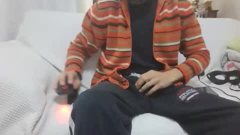 sero98313230 online show from 12/03/25, 09:07