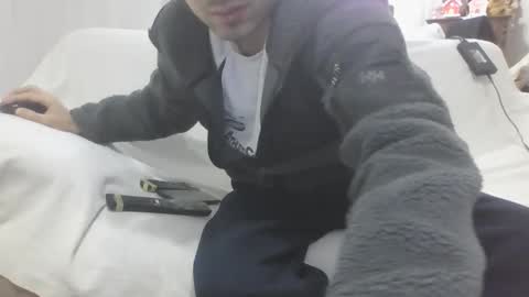 sero98313230 online show from 02/17/26, 07:16