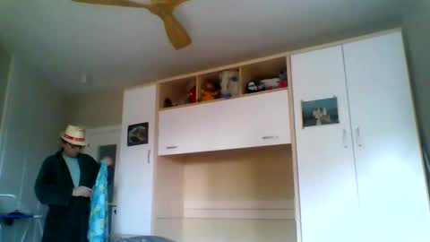 serrano49 online show from 12/13/24, 12:28