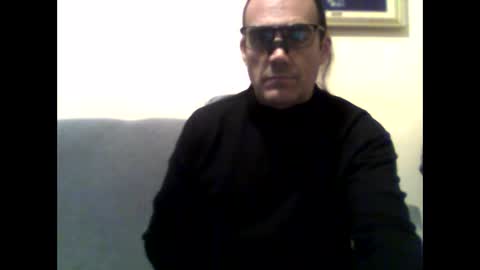 Snapshot of servamp77 chatting on 12/21/25, 08:05 servamp77 online show from 12/21/25, 08:05