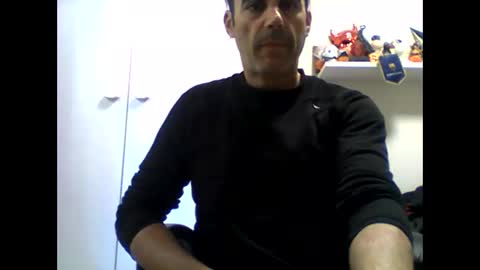 Snapshot of servamp77 chatting on 04/16/26, 10:49 servamp77 online show from 04/16/26, 10:49