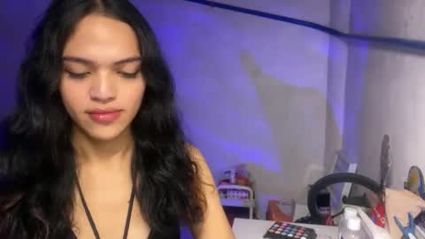 Bella online show from 10/27/25, 03:49