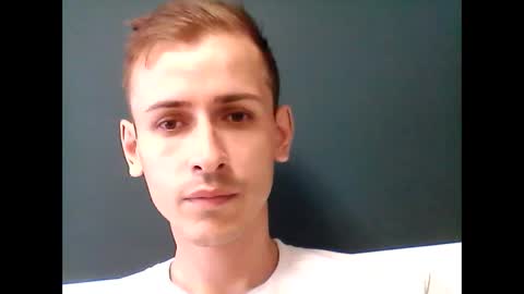 Snapshot of sesinha69 chatting on 05/11/26, 06:30 Sesinha online show from 05/11/26, 06:30