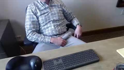 Snapshot of sethdoza chatting on 03/16/26, 06:23 sethdoza online show from 03/16/26, 06:23