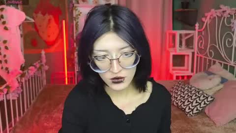 Setsunai online show from 03/10/25, 09:18