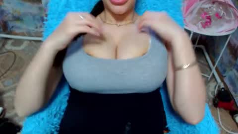 seu_cute online show from 09/24/25, 11:02