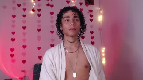 Snapshot of seven7xis chatting on 02/09/25, 06:22 Alexis online show from 02/09/25, 06:22