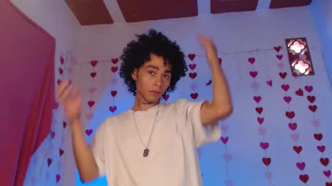 Snapshot of seven7xis chatting on 02/11/25, 08:42 Alexis online show from 02/11/25, 08:42