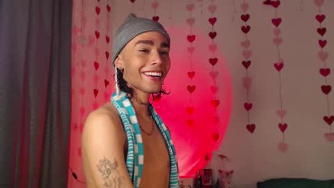 Snapshot of seven7xis chatting on 02/18/25, 05:09 Alexis online show from 02/18/25, 05:09