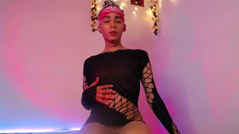 Snapshot of seven7xis chatting on 02/28/25, 05:04 Alexis online show from 02/28/25, 05:04