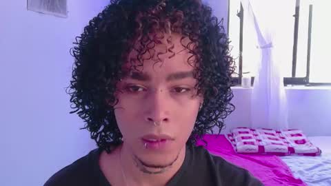 Snapshot of seven7xis chatting on 09/13/25, 06:51 Alexis online show from 09/13/25, 06:51