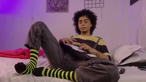 Alexis online show from 11/26/25, 05:19