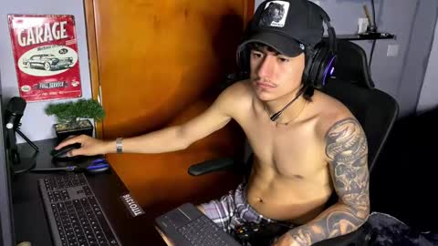 sex_love_sweat online show from 02/02/26, 06:39