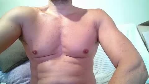 Snapshot of sex_machine_19 chatting on 07/31/26, 09:19 SEX MACHINE 19 online show from 07/31/26, 09:19