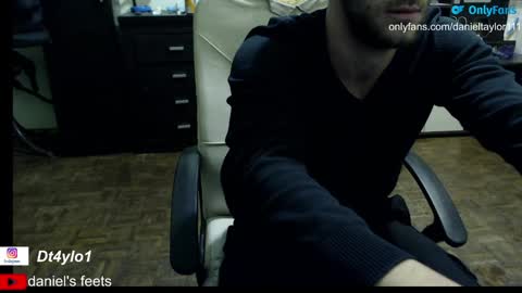 Daniel Taylor online show from 01/09/25, 03:04