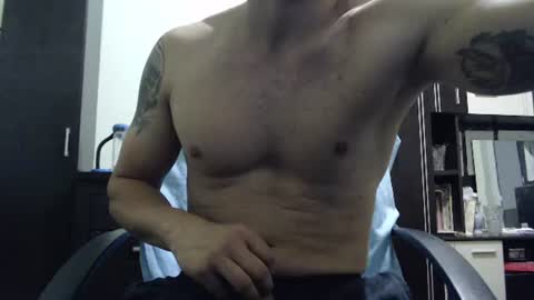 Snapshot of sexandsexy1999 chatting on 07/18/26, 06:56 Daniel Taylor online show from 07/18/26, 06:56