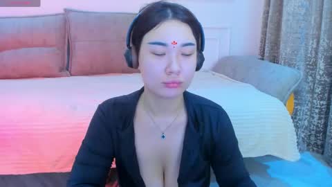 Lumi online show from 04/01/26, 08:06