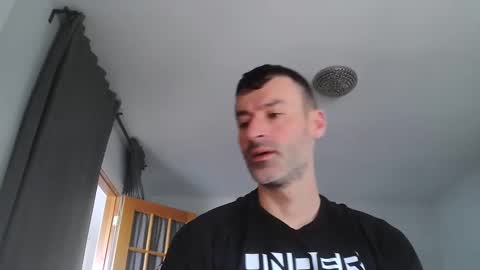 sexbrute online show from 09/25/25, 01:59