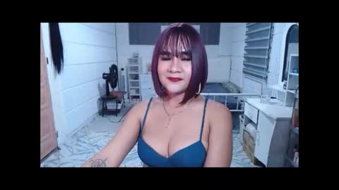 MS Anna online show from 09/26/25, 02:04