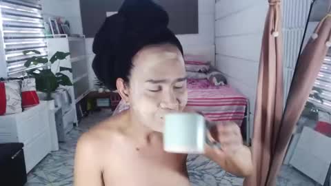 MS Anna online show from 02/17/26, 05:04