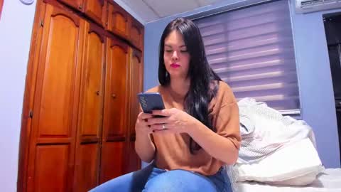 HEY GUYS KEVIAM I    MY NEW  TWITTER IS anitalautter26 imstagran  anitalautter26 officialOFanitalautter online show from 01/06/25, 10:15