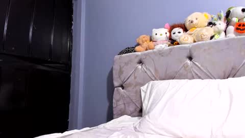 HEY GUYS KEVIAM I    MY NEW  TWITTER IS anitalautter26 imstagran  anitalautter26 officialOFanitalautter online show from 01/18/25, 02:36