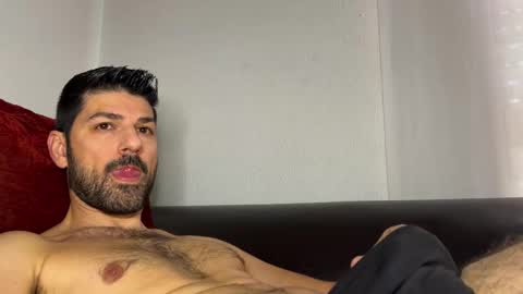 Lucenzo  online show from 11/25/25, 09:42