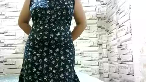 Snapshot of sexi_monica chatting on 05/23/26, 12:27 sexi_monica online show from 05/23/26, 12:27