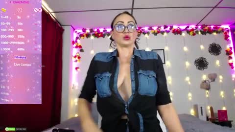 Lili online show from 05/07/26, 06:46