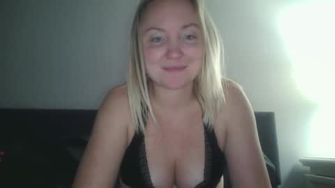 Rose online show from 02/07/25, 01:58