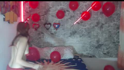 monserat y thony online show from 02/14/25, 06:23