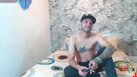 monserat y thony online show from 10/03/25, 07:11