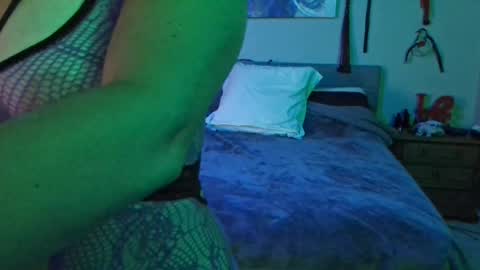 Snapshot of sexkittenfordaddy chatting on 06/26/26, 10:58 sexkittenfordaddy online show from 06/26/26, 10:58