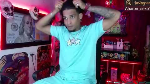 Aharon  ravelo online show from 01/19/26, 04:05