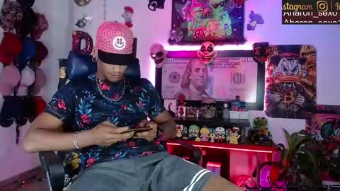 Aharon  ravelo online show from 02/19/26, 04:30