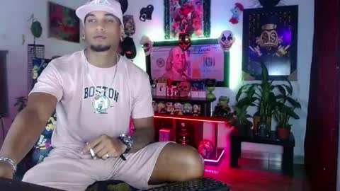 Snapshot of sexo_aharon chatting on 06/07/26, 04:16 Aharon ravelo online show from 06/07/26, 04:16