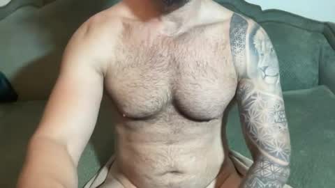 Snapshot of sexologistbull chatting on 06/26/26, 04:44 SexologistBull online show from 06/26/26, 04:44