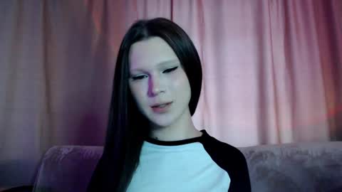 Snapshot of sexpired_princess chatting on 02/12/25, 05:05 Nextdoor Princess online show from 02/12/25, 05:05