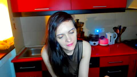 sexqueen1111 online show from 02/13/26, 03:24
