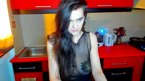 sexqueen1111 online show from 02/25/26, 10:52