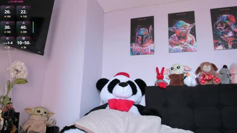Snapshot of sextape_couple chatting on 05/13/26, 04:15 Ask me online show from 05/13/26, 04:15